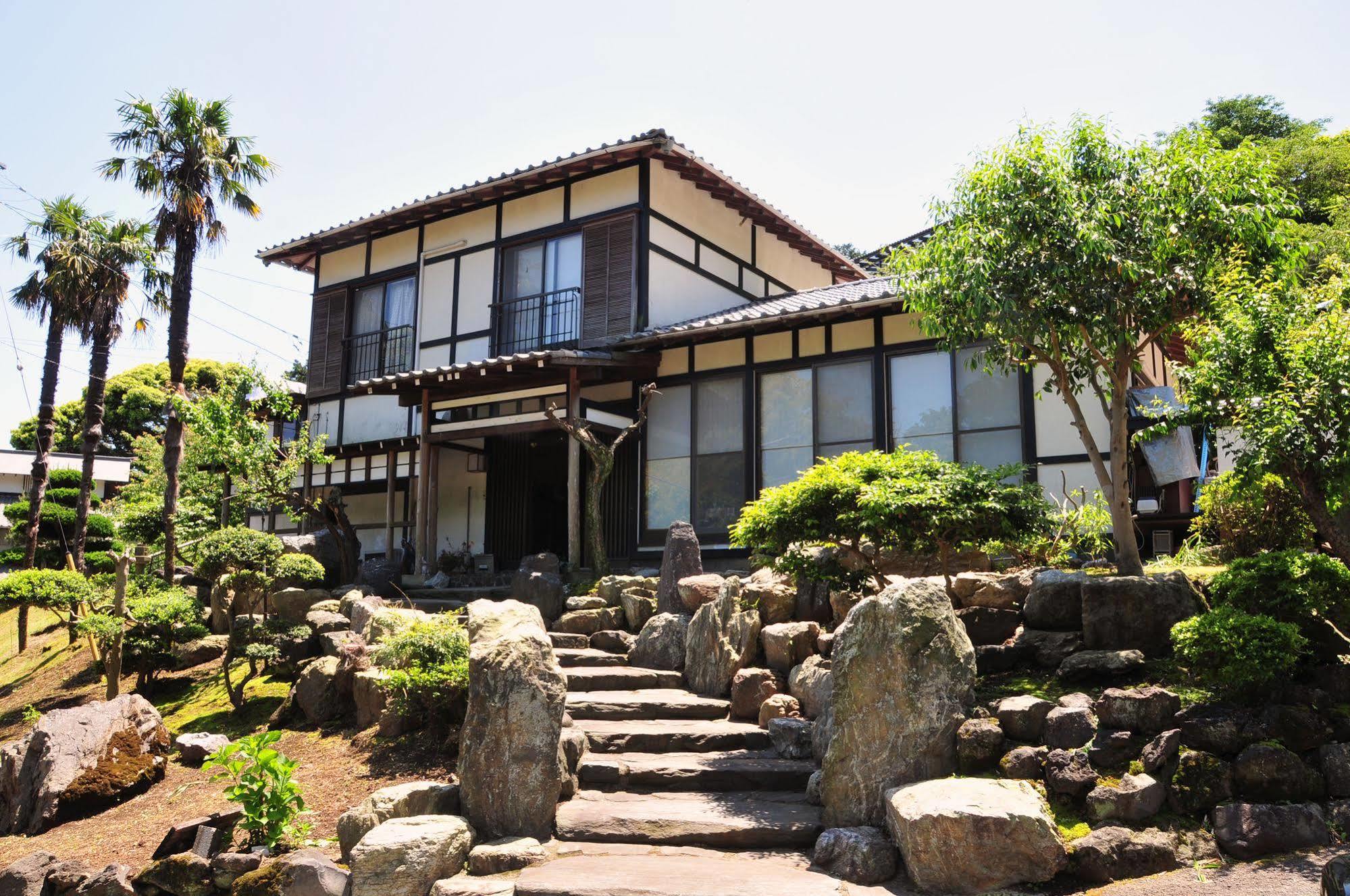 Yokohama Fujiyoshi Izuten Ито Экстерьер фото